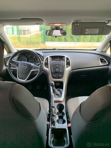 Predám opel astra J 2011 - 3