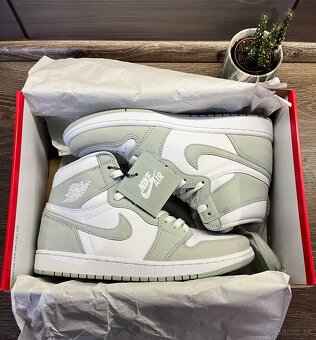 Jordan 1 high Seafoam - 3