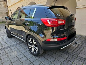 Kia Sportage 2.0 CRDI 4WD M6 Platinum NAVI Koža Kamera Ťažné - 3