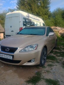 Lexus IS 220d - 3