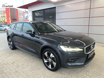 Volvo V60 Cross Country 2.0 D4 190 AWD A/T - 3