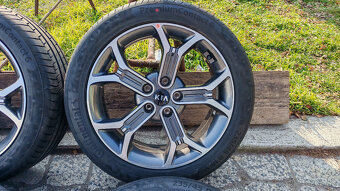 5x114,3 R18 --- KIA X CEED - 3