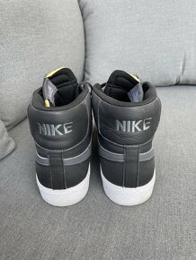 Nike SB - 3