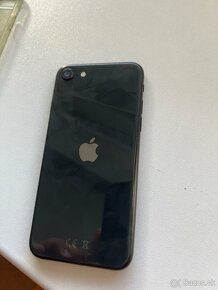 iPhone SE 2020 Black - 3