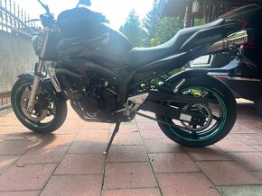 Yamaha FZ6 - 3