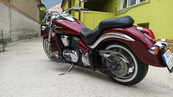 Kawasaki VN 900 - 3