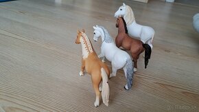 Predám schleich kone - 3