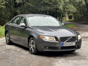 Volvo s80 2.5T summum 163000km - 3