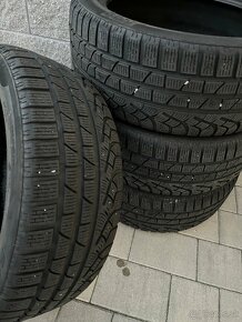 Zimné pneu Pirelli Sottozero II 235/45 R18 98V - 3