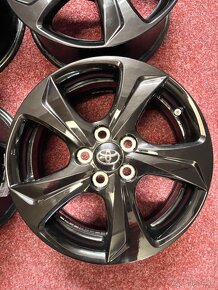 5x114,3 R15 Originál Toyota Yaris ze senzory 2022 - 3