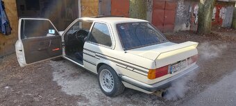 BMW e30 m10b18 - 3