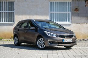 Kia Cee´d SW 1.6 GDi Gold - 3