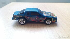 Hot Wheels autíčka - 3