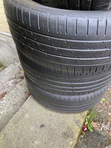 Letné pneu 235/50R19 viem aj prezuť - 3