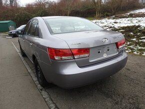 Hyundai sonata 2.0 crdi rok 2009 - 3