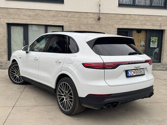 Porsche Cayenne 3.0i 2022/6 Platinum Edition “Chrono” DPH - 3