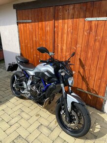 yamaha mt07 - 3