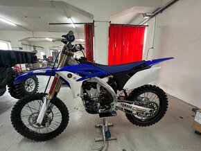 Yamaha yzf 250 - 3