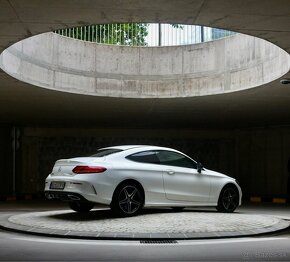 Mercedes Benz C trieda Coupé 220 d AMG Line 4MATIC A/T - 3