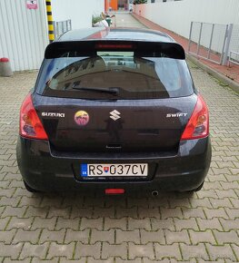 Suzuki Swift 1.3 . - 3