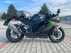 Kawasaki ZX-10R 2022 - 3