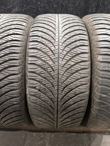 195/50 R15 Goodyear celoročné pneumatiky - 3