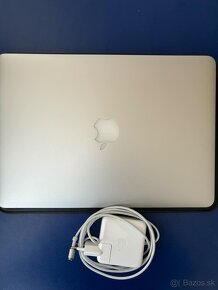 MacBook Air (13-inch, Early 2015) - 3