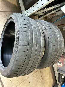 Predám 2ks MICHELIN PILOT SPORT 4S 275/35 R19 100Y XL - 3