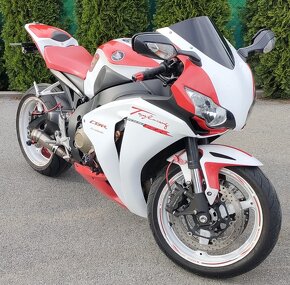 Honda CBR 1000 RR - 3