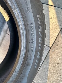 185/60 R15 - 3