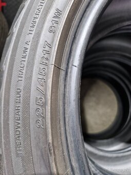 225/45R17 letné - 3