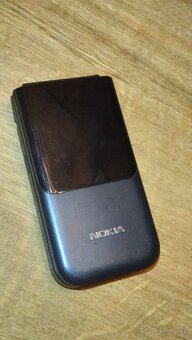 nokia 2720 flip - 3