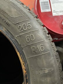 Predám zimné pneumatiky 205/60 r16 - 3