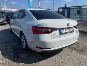 Predám Škoda Superb 2,0 TDI, 9/2017, DSG automat - 3