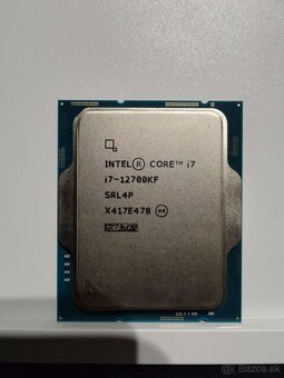 Predám NOVÉ CPU Intel - 3