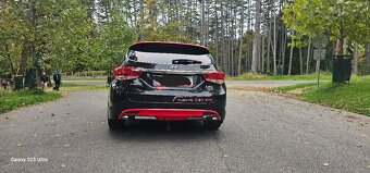 Hyundai i40 CW  1,7CRDI  100KW - 3