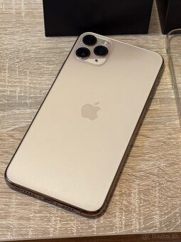 Apple Iphone 11 Pro Max 64Gb - Pekný stav 100% batéria - 3