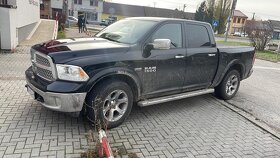 Dodge RAM 1500 - 3