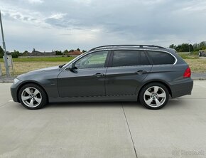 BMW 325i, xDrive - 3