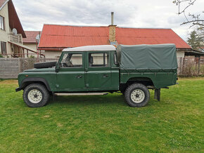 Land Rover Defender 130 - 3