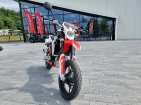 SWM SM 125 R - supermotard - 3