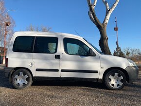 CITROEN BERLINGO 2,0 HDI - 3