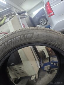 Zimné Pneumatík Michelin 235/50R19 - 3