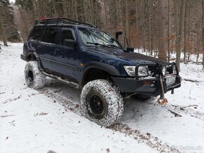 Predám nissan patrol y61 - 3