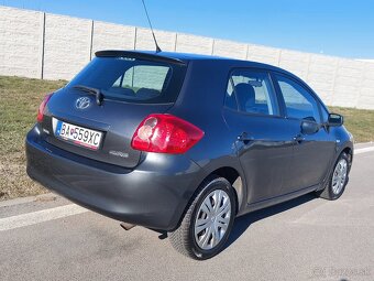 Toyota Auris 2.0 D - 3