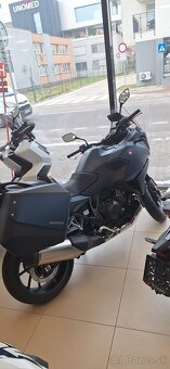 Honda NT1100 model 2024 - 3