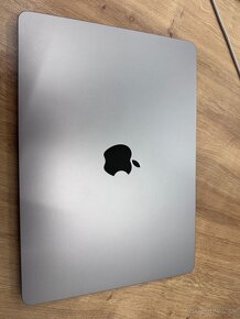 Apple MacBook Air M2 - 3