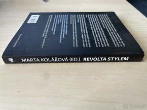 Kniha Revolta stylem: Hudební subkultury mládeže v ČR - 3