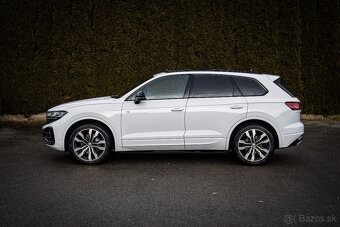 Touareg 3.0 TDI V6 286k R-Line, IQ Light, Pano, Vzduch, DPH - 3