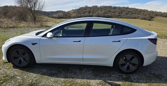 Tesla Model 3 Long Range AWD, Premium, LED Matrix, Tepelko - 3